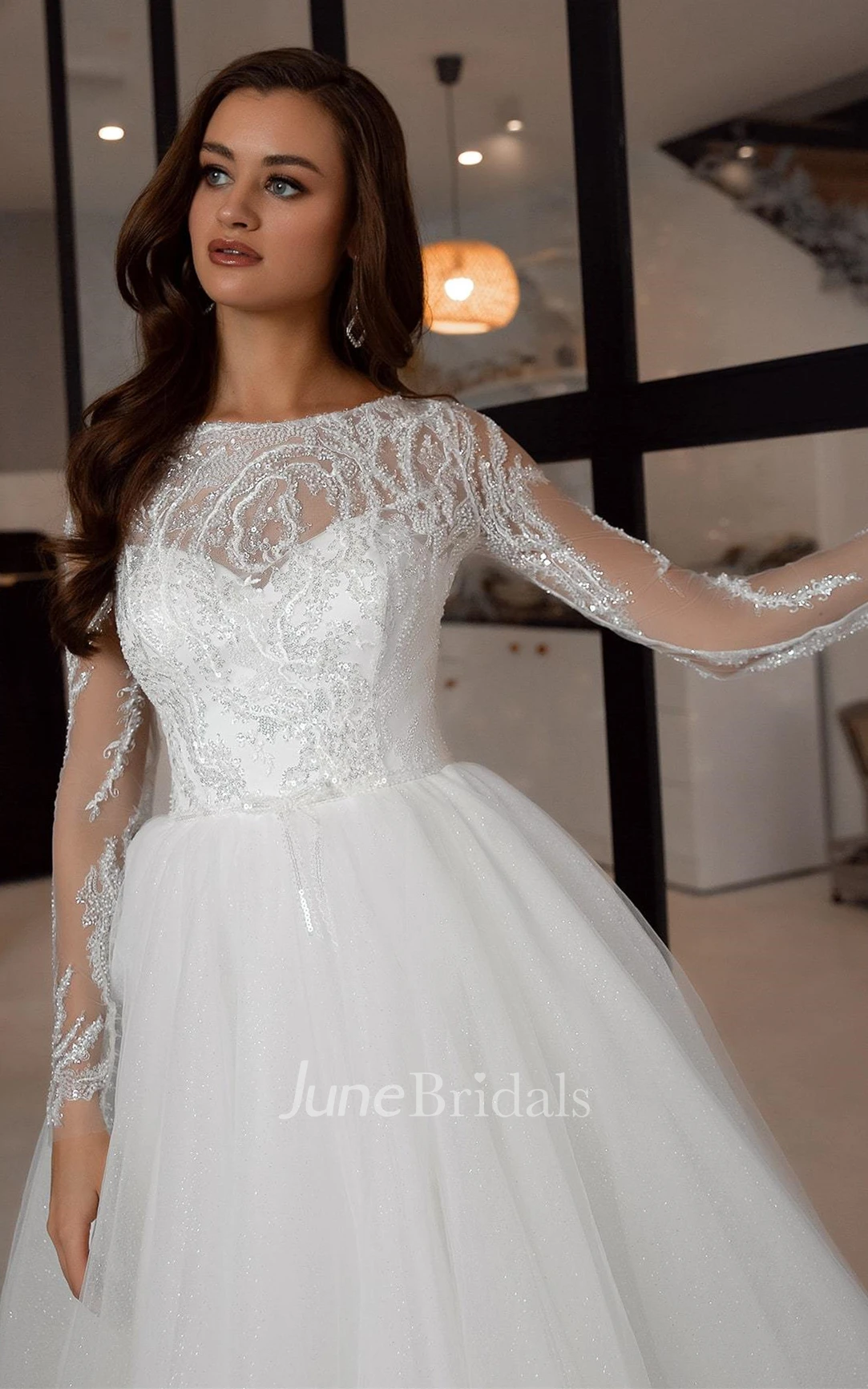 High-end Long Sleeve A Line Bateau Tulle Wedding Dress with Beading