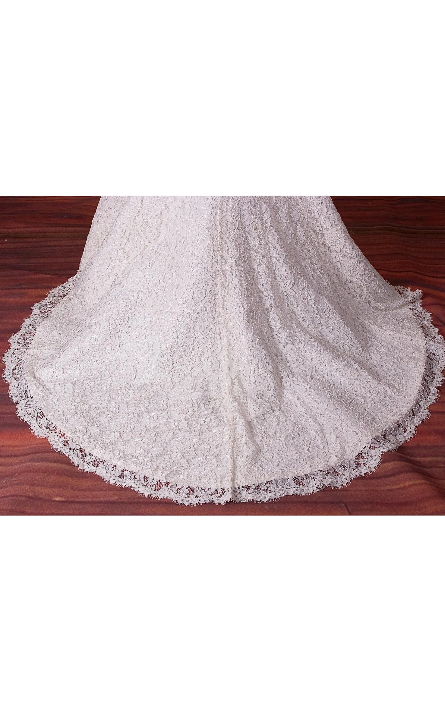 Mermaid V-Neck Cap Sleeve Lace Satin Weddig Dress