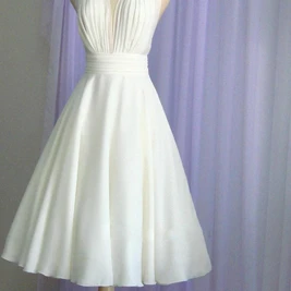 Vintage Tea-Length Chiffon Wedding Dress With Halter Neck and Bow ...