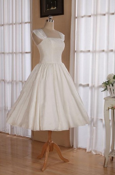 pinup style wedding dress