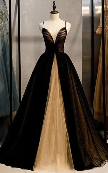 Ethereal Sleeveless Ball Gown Plunging Neckline Tulle Formal Dress