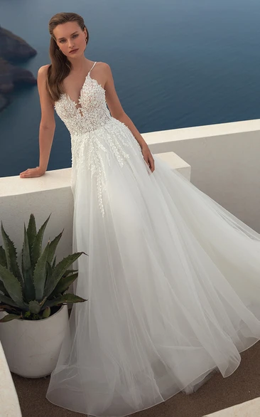 Casual A-Line Spaghetti Lace Tulle Wedding Dress With Open Back And Appliques
