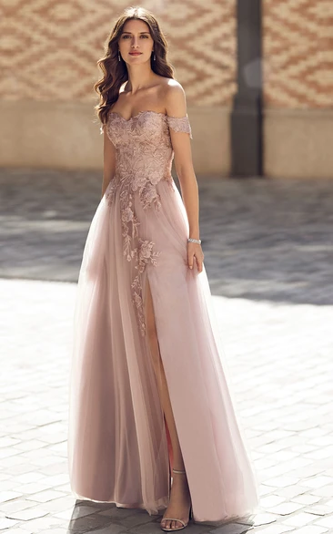 Romantic A-Line Off-the-shoulder Lace Tulle Prom Dress with Split Front