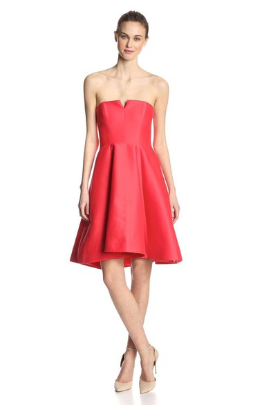 Strapless A-line Knee-length Dress With Pleats