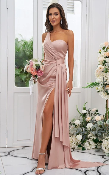 Sheath Satin Sleeveless 2023 Bridesmaid Dress with Split Front Floor-length Sweep Train One-shoulder Simple