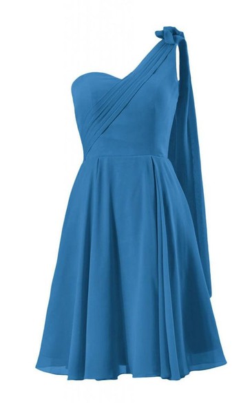 One-shoulder Knee-length Pleated Chiffon Dress With Drapped Sleeve