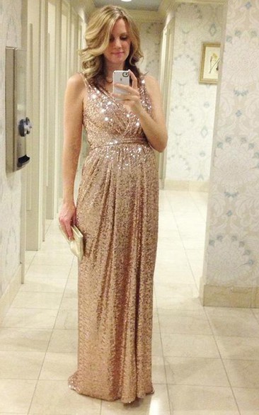 Glamorous Sequined A-line Maternity Prom Straps Sleeveless Dress
