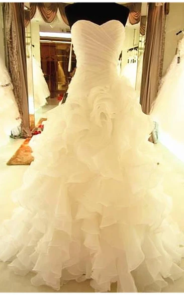 Sexy Sweetheart Sleeveless Wedding Dress Lace-up With Ruffles