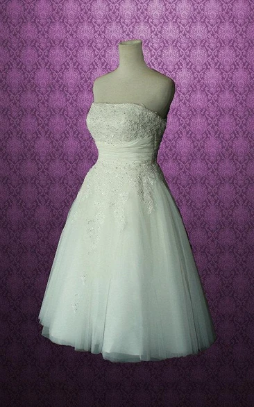 Strapless A-Line Short Wedding Dress With Appliques And Beading