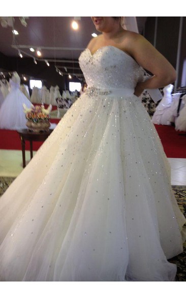 Plus Size Sweetheart Beading A Line Sweep Train Tulle Wedding Dress
