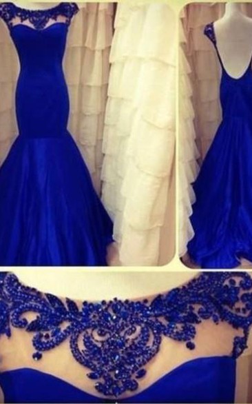 Lace Backless Mermaid Evening Dresses Long Sleeves Ruffles Prom Gown With Jewel Appliques
