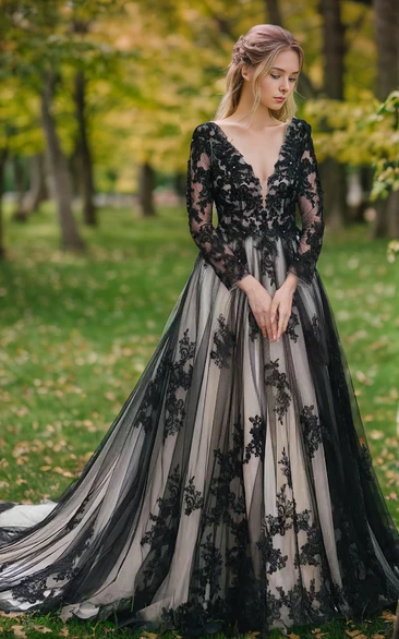Gothic Boho Black and White Wedding Dress Elegant Modern Long Sleeve Appliqued Floor Bridal Gown with Court Train