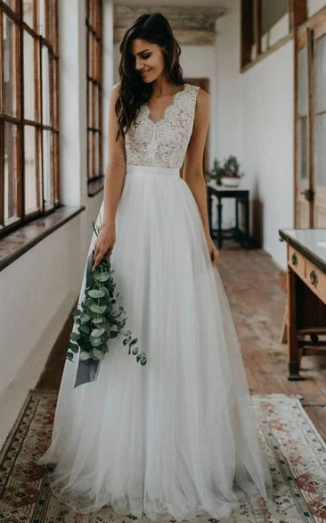 Country Rustic Boho Wedding Dress Elegant A Line Tulla Lace V-neck Open Back Floor Length Sleeveless Bridal Gown