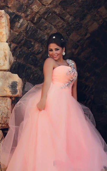 Chic Tulle Crystals Princess Pink Wedding Dress One Shoulder