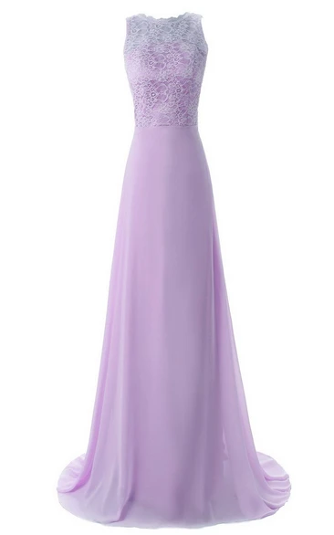 Graceful Scalloped Chiffon A-line Gown With Lace Appliques