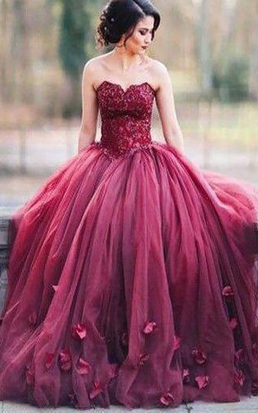 Ball Gown Sleeveless Sweetheart Applique Floor Length Tulle Dress