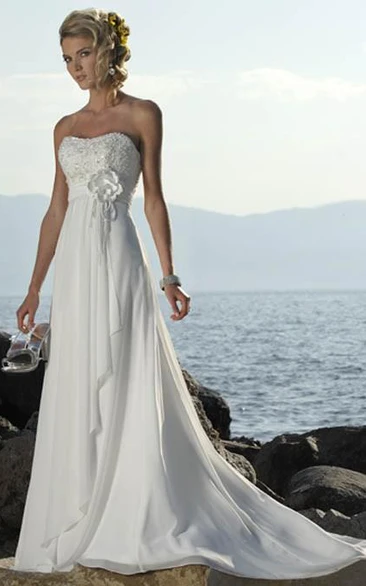 Beautiful Strapless A-Line Beach Chiffon Wedding Dress