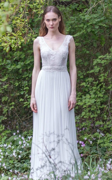 Plunged Sleeveless Pleated Wedding Dress With Lace And Low-V Back