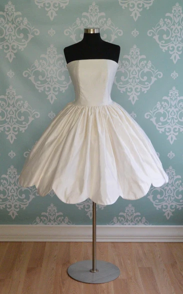 Strapless Short Taffeta A-Line Wedding Dress With Scalloped Hem