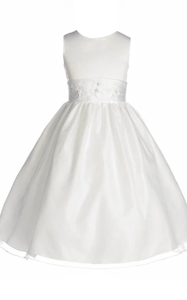 Sleeveless A-line Dress With Embroidery and Bow
