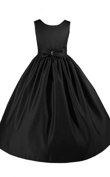 Sleeveless Scoop-neck A-line Dress With Bow