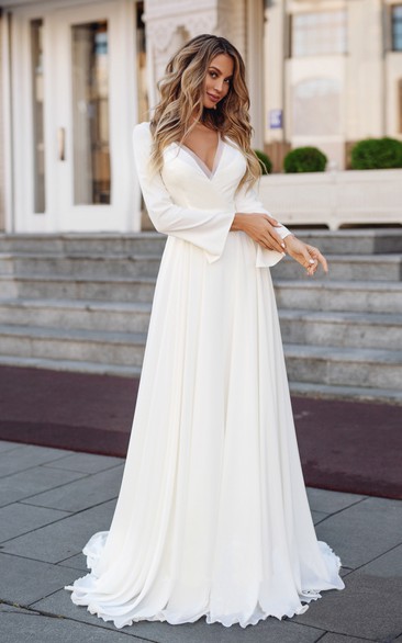 Elegant Chiffon Sheath Long Sleeve Appliqued Bridal Gown