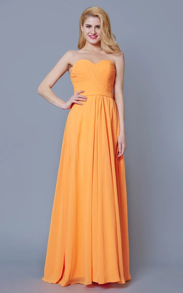 Showy Sleeveless Chiffon Gown With Pleats