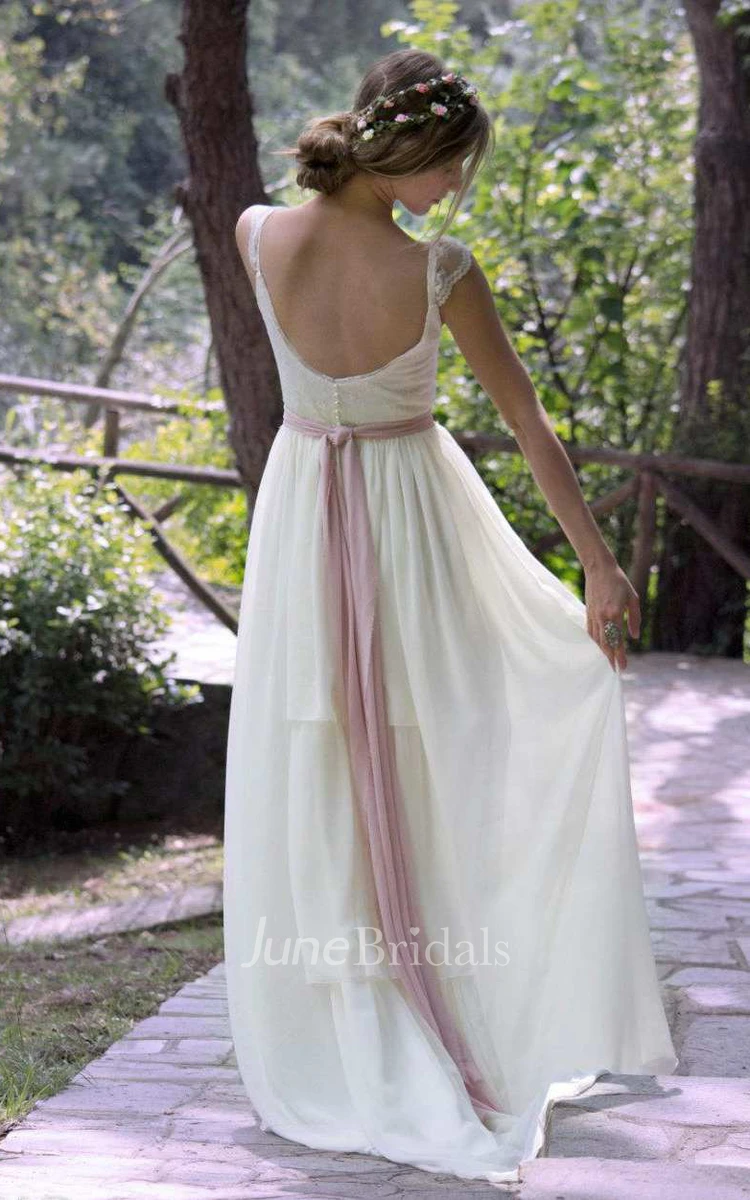 Sleeveless Pleated Long Dress With Appliques And Bow