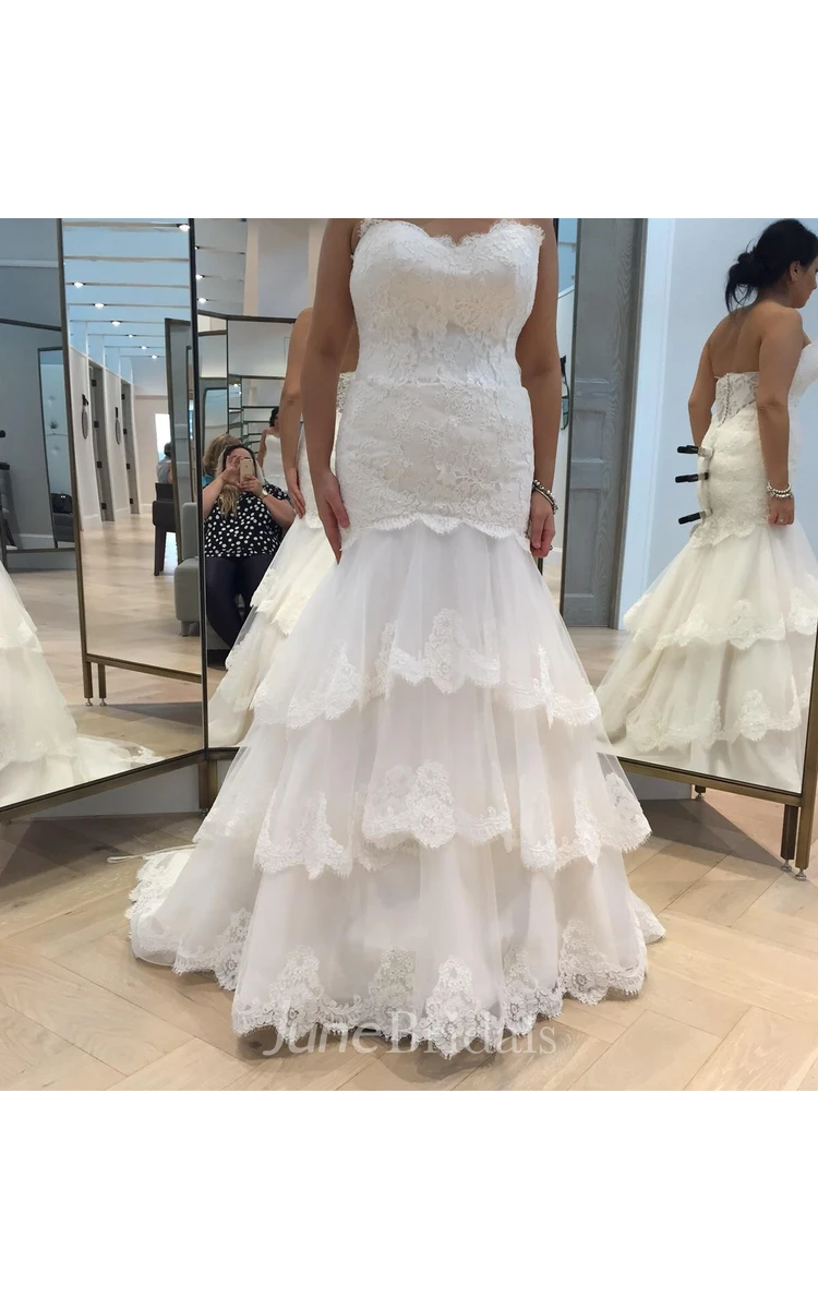 Chic Tulle Lace Mermaid Tiered Wedding Dress Zipper
