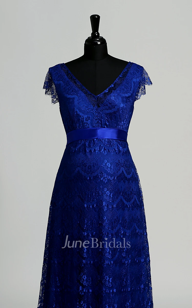 Floor-length A-line V-neck Cap Short Sleeve Low-V Back Lace Maternity Dress with Sweep/Brush Train