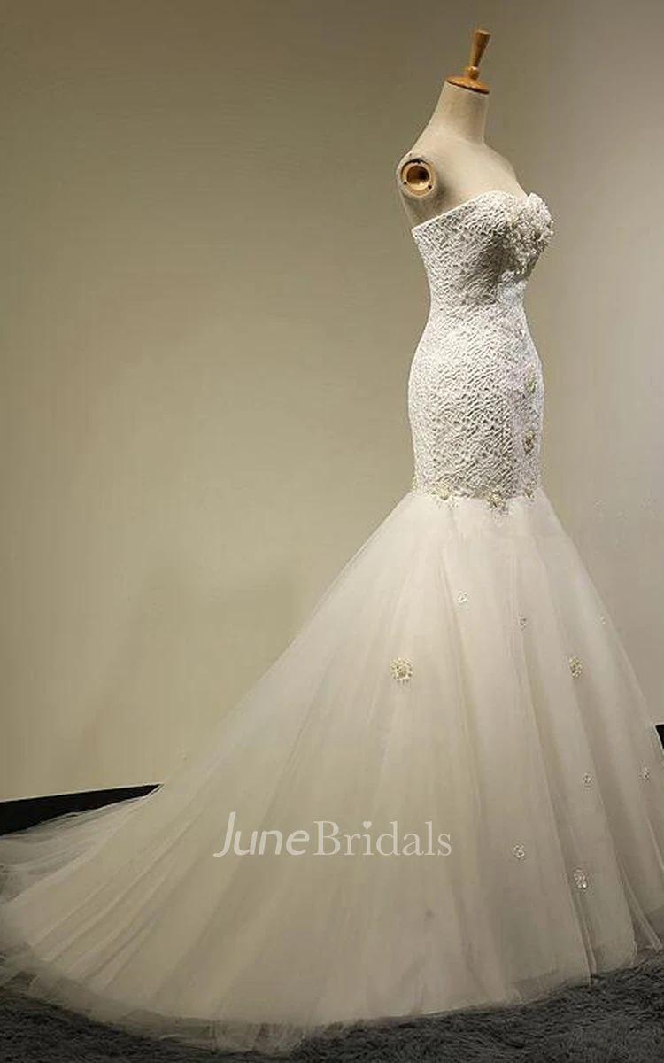 Long Mermaid Tulle Wedding Dress With Appliques And Court Train