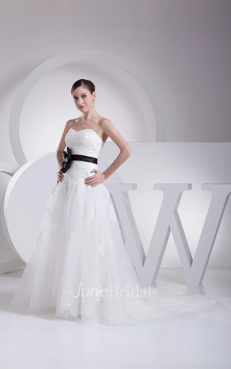 Sweetheart Tulle A-Line Gown with Appliques and Beaded Bow