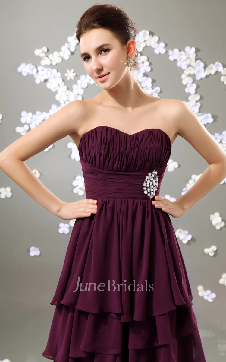 Modern Sweetheart Sleeveless High-Low Dress With Layers And Broach