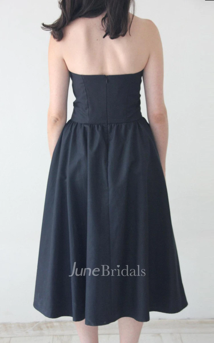 Knee-length Tea-length Strapped Dress With Zipper