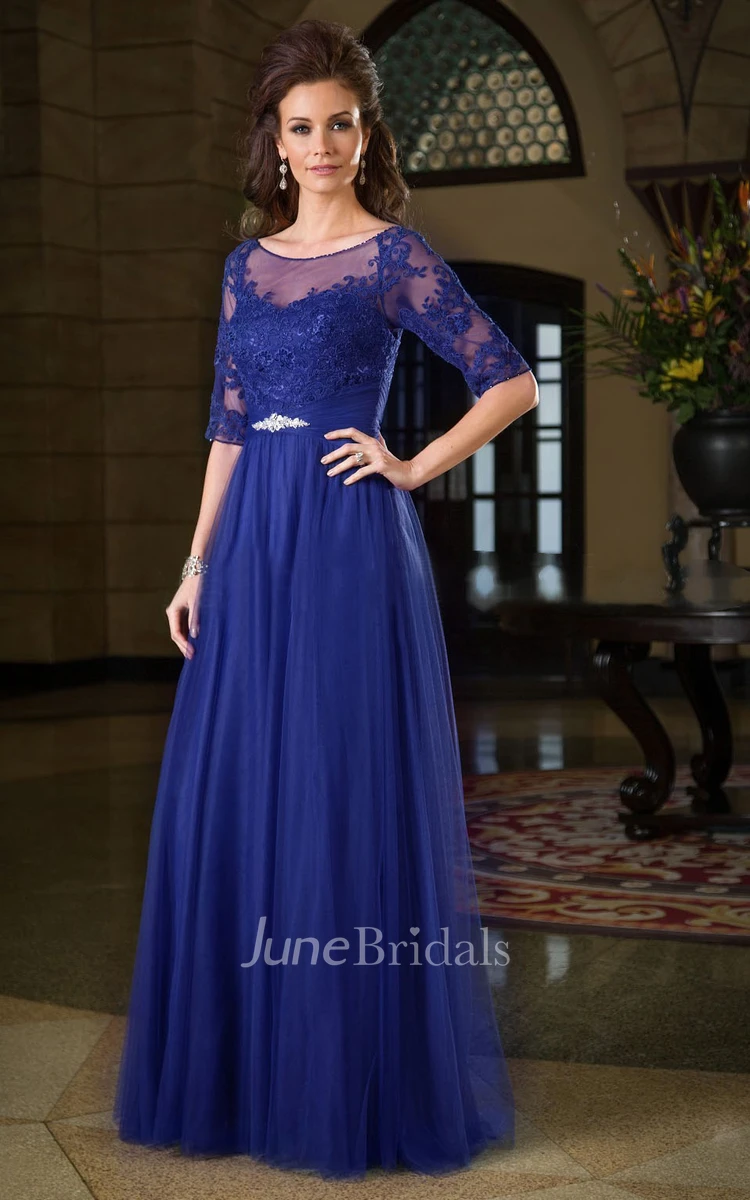 Scoop-neck Half Sleeve Tulle Dress With Appliques And Low-V Back