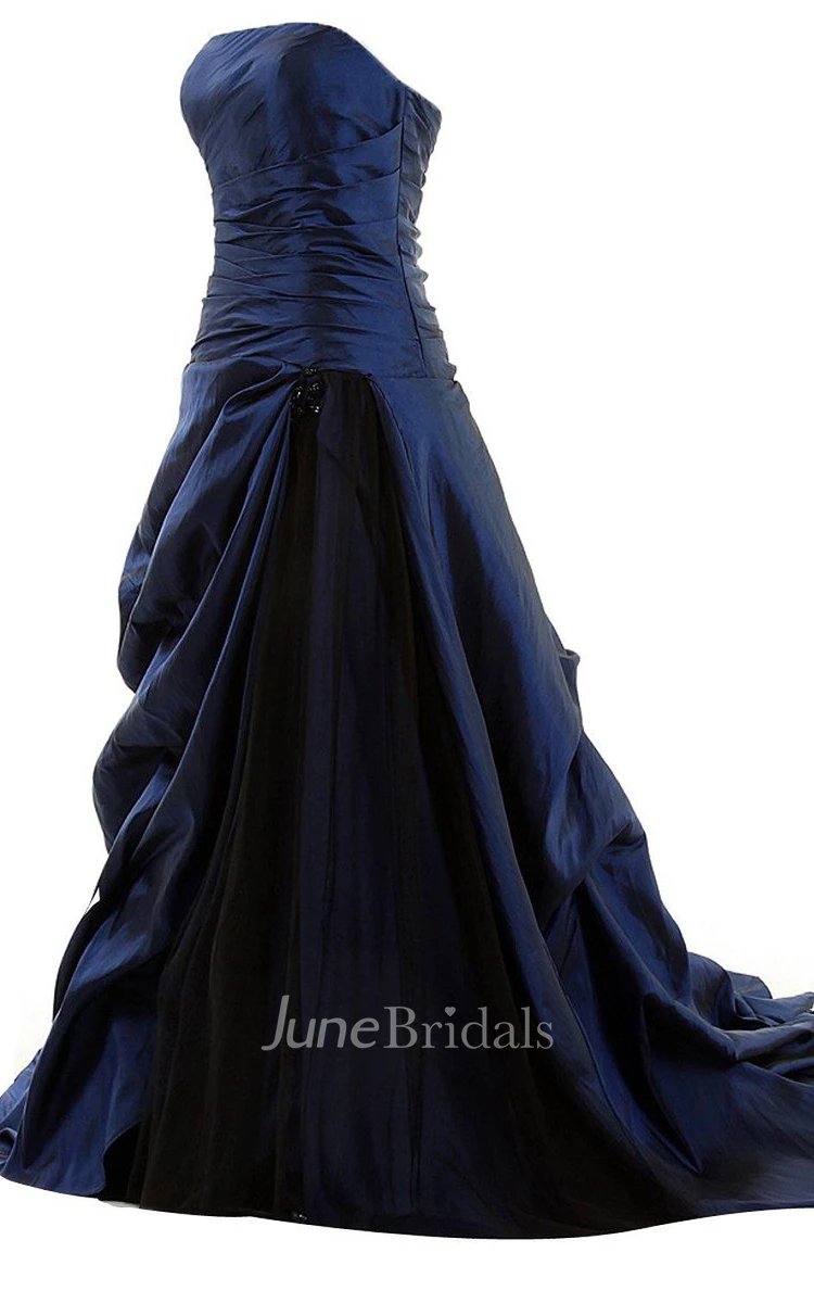 Dramatic Strapless Taffeta Ball Gown With Pick-up Ruffles