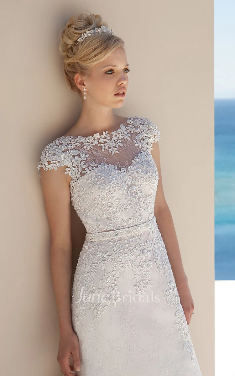 Sheath Jewel-Neck Sleeveless Long Lace Wedding Dress With Appliques