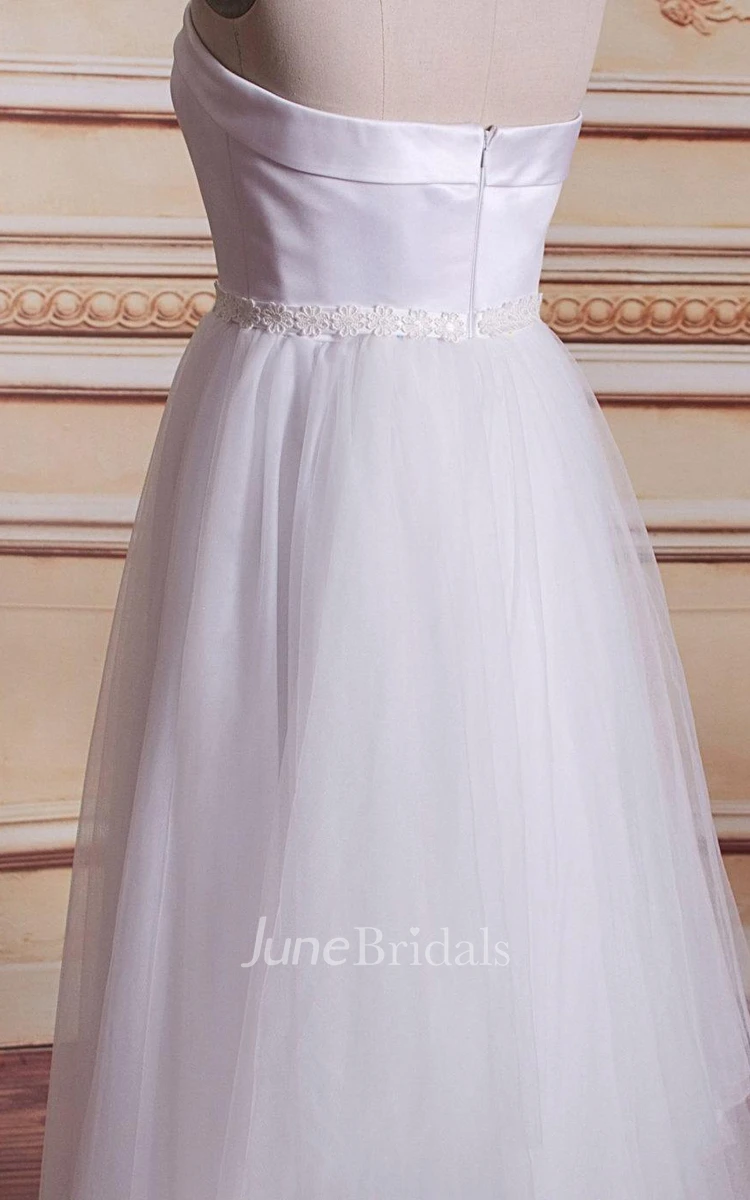 A-Line Strapped Sweetheart Tulle Lace Satin Weddig Dress