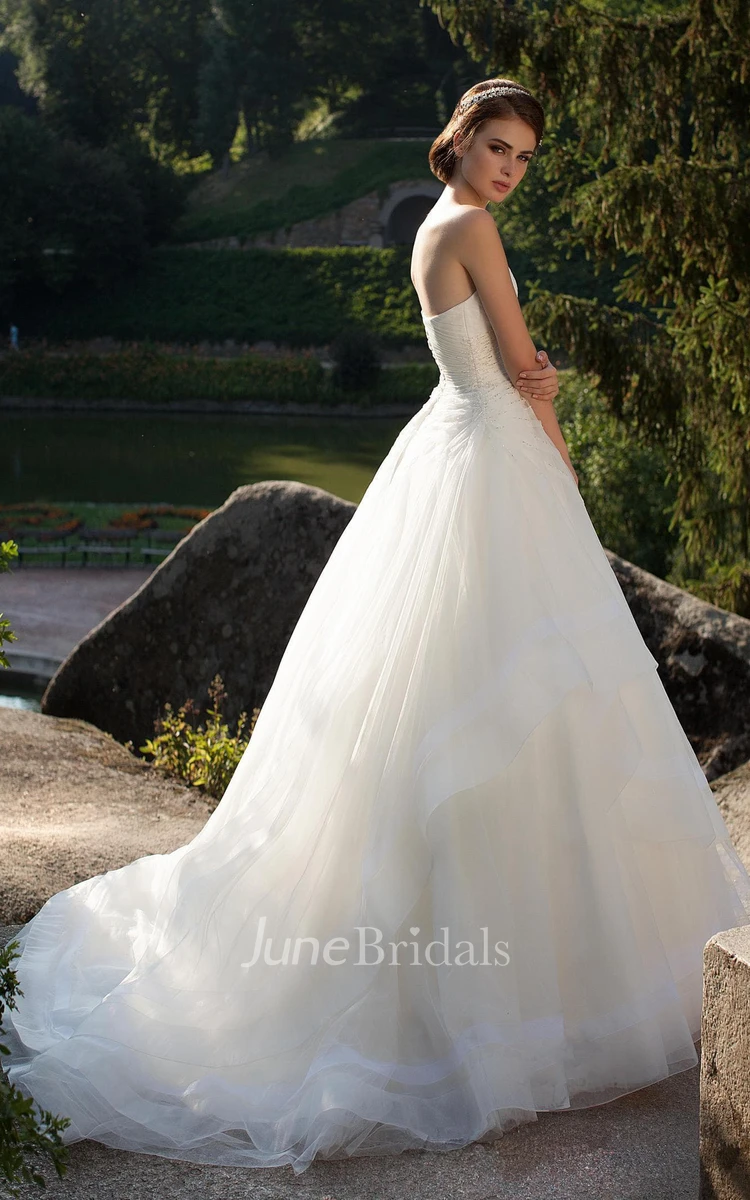 A-Line Long Sweetheart Sleeveless Lace-Up Tulle Dress With Side Draping And Beading