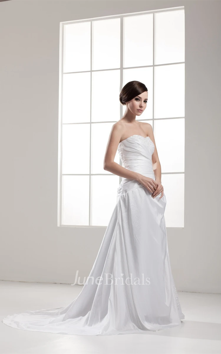 Sweetheart Criss-Cross Pick-Up Gown with Appliques and Flower