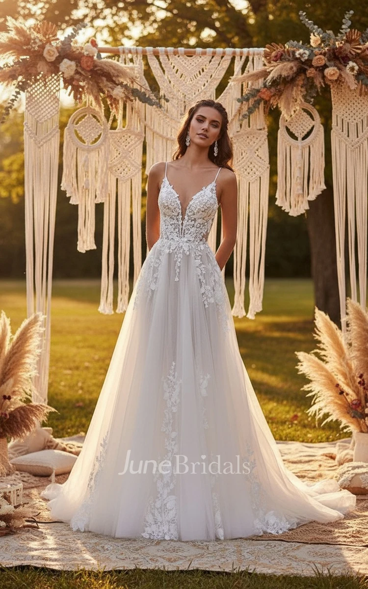 Boho A-Line Lace Spring Sleeveless Wedding Dress Ethereal Spaghetti Tulle Gown for Garden & Outdoor Ceremony