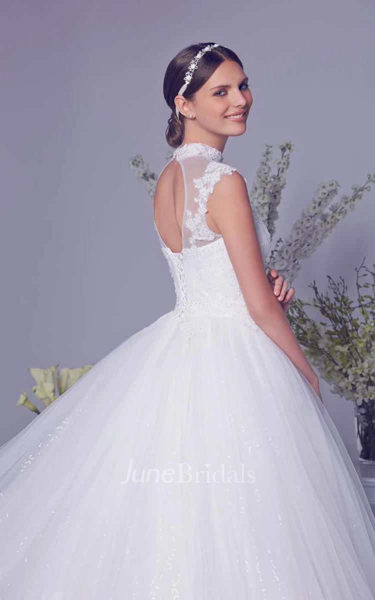 Newest Tulle Lace Appliques Princess Wedding Dress High Neck Lace-up