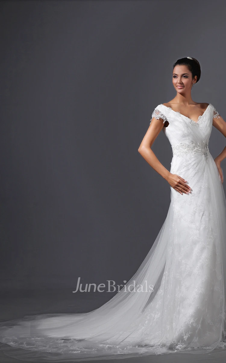 V-Neck Ruffled Column Dress With Lace Appliques Soft Tulle