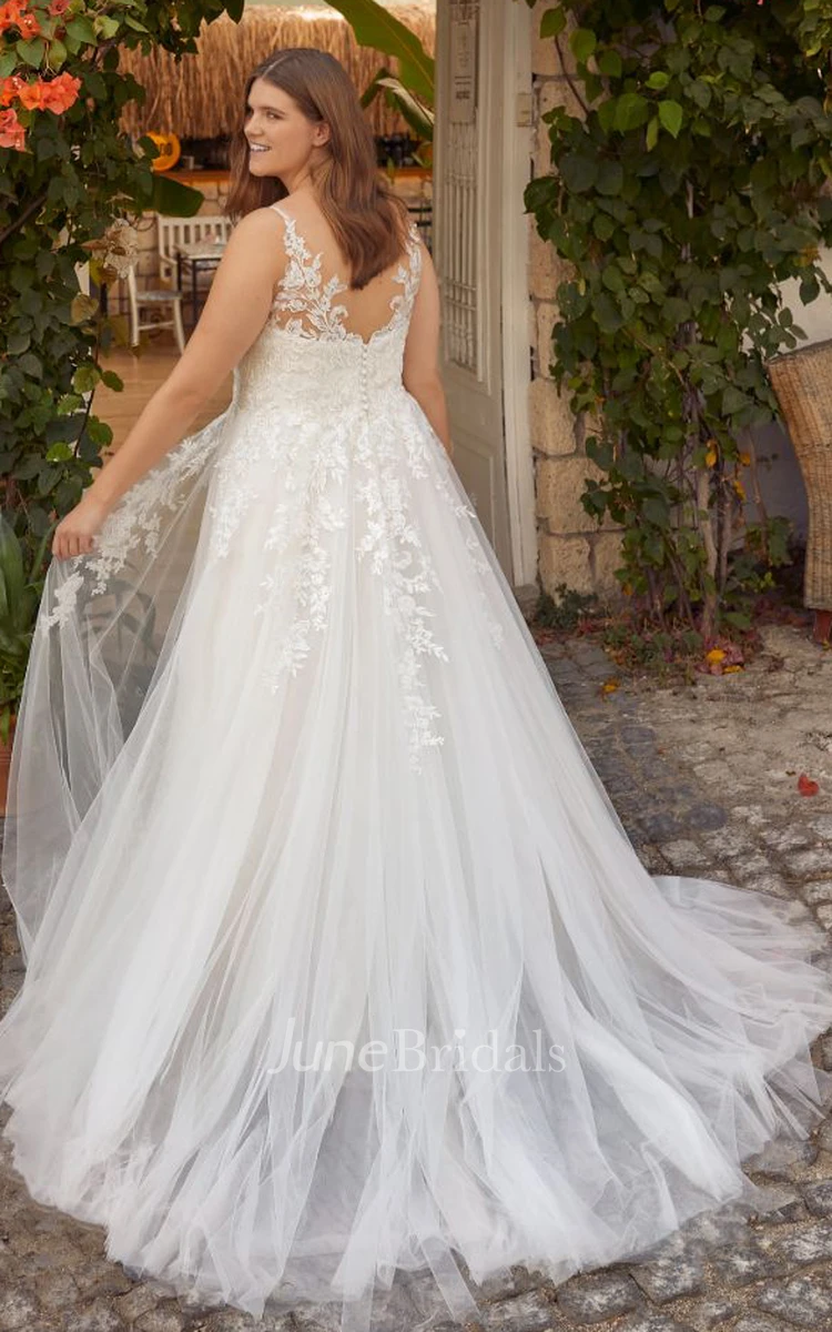 Romantic Lace Sleeveless Brush Train A Line V-neck Wedding Dress with Appliques