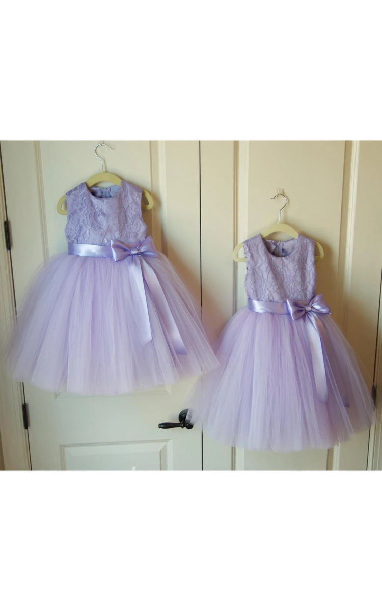 Lavender Sleeveless Scoop Neck Flower Girl Tulle Dress With Lace Bodice