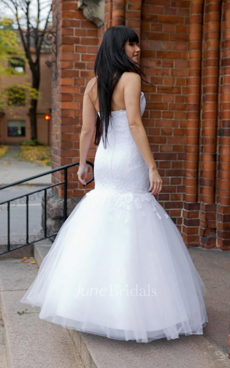 Elegant Sweetheart Lace and Tulle Mermaid Wedding Dress