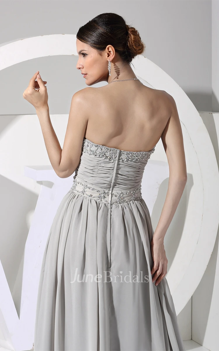 Sweetheart Ruched Chiffon Flowered Dress with Appliques