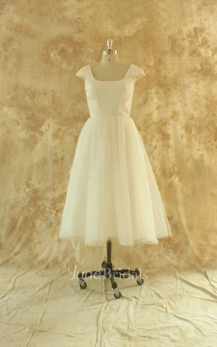 Hepburn Style Tulle Tea-Length Wedding Dress With Cap Sleeves