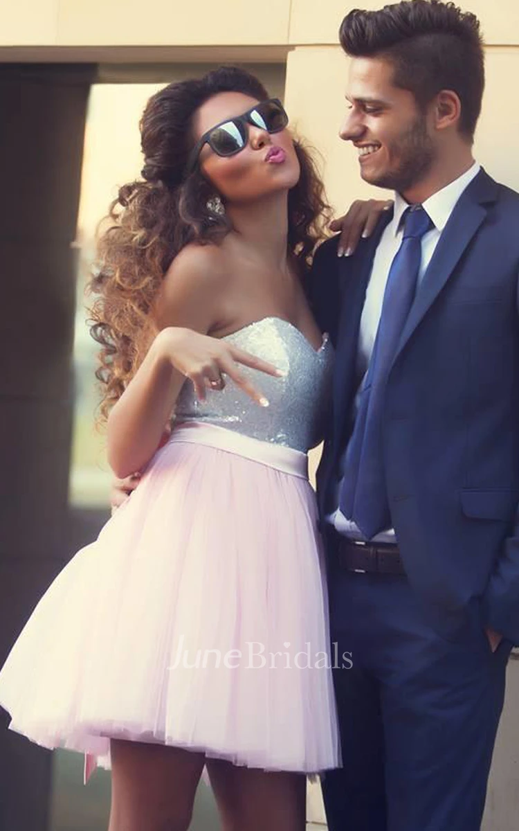 Sexy A Line Tulle Sequins Strapless Sleeveless Homecoming Dress with Bows