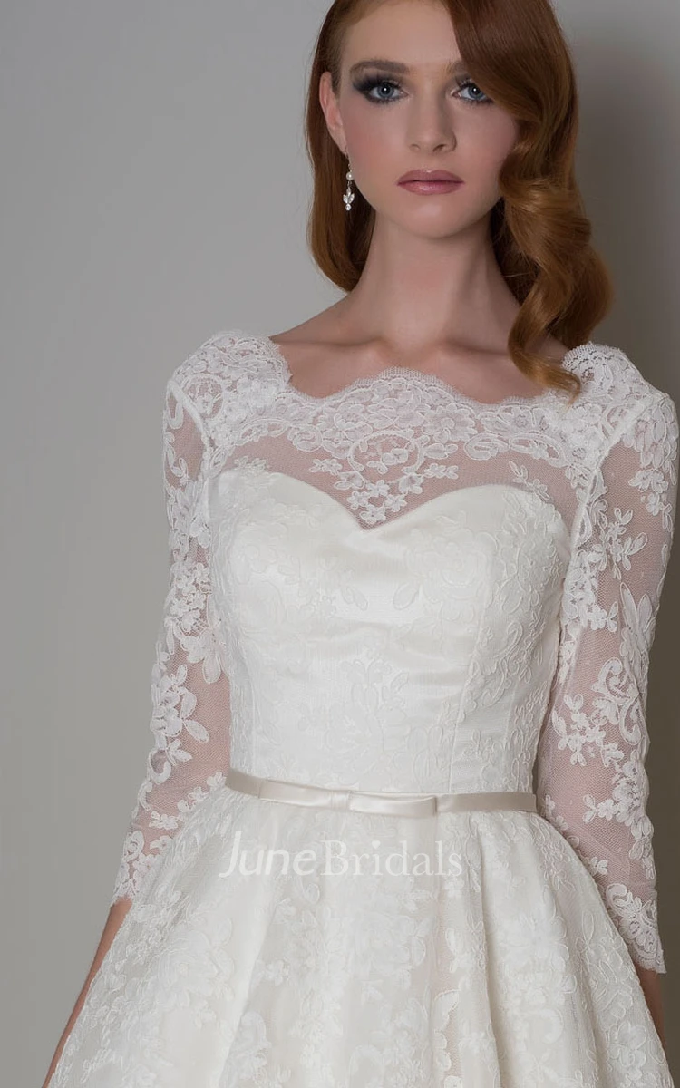 A-Line Knee-Length Half-Sleeve Appliqued Bateau-Neck Lace Wedding Dress